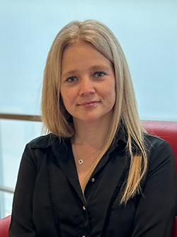 Dr Geneviève Bernard
